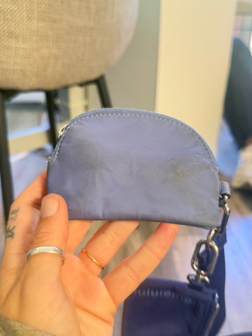 lululemon athletica Two-Pouch Wristlet in Lavender and Navy - Picture 4 of 8